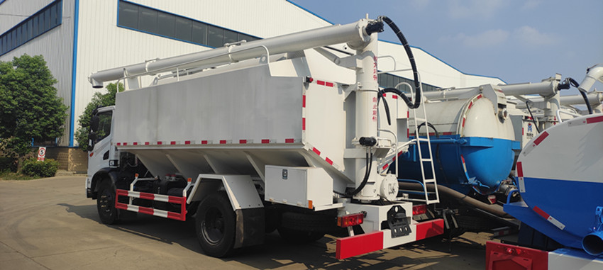 �����|�L(f��ng)�A��T3ɢ�b����\(y��n)ݔ܇